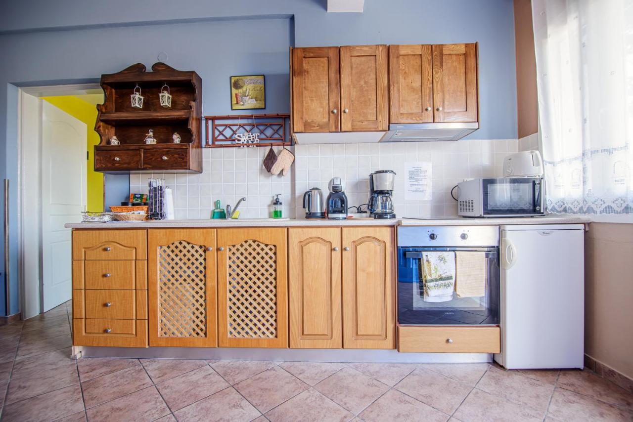 Atlantica Apartments ميغالوخوري المظهر الخارجي الصورة