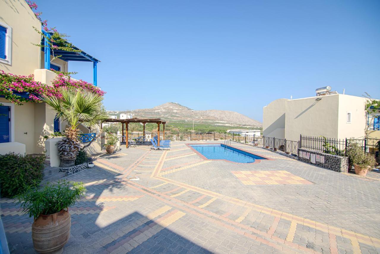 Atlantica Apartments ميغالوخوري المظهر الخارجي الصورة